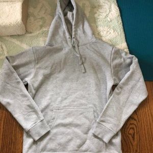 gray hoodie!!